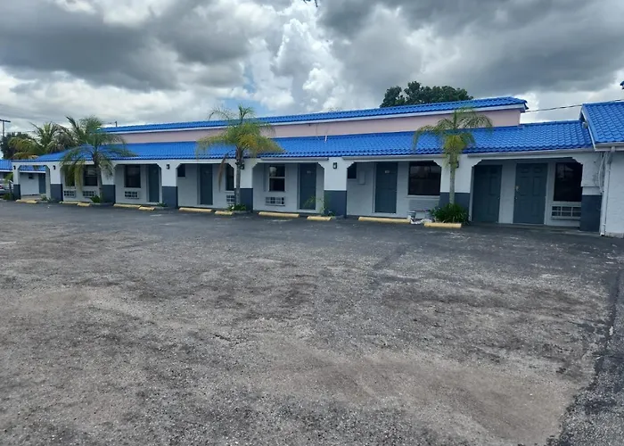 Howard Johnson By Wyndham Sebring